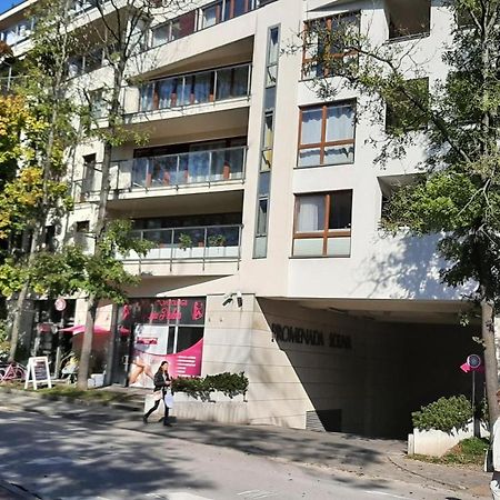 キェルツェApartament Luxon 4アパートメント エクステリア 写真